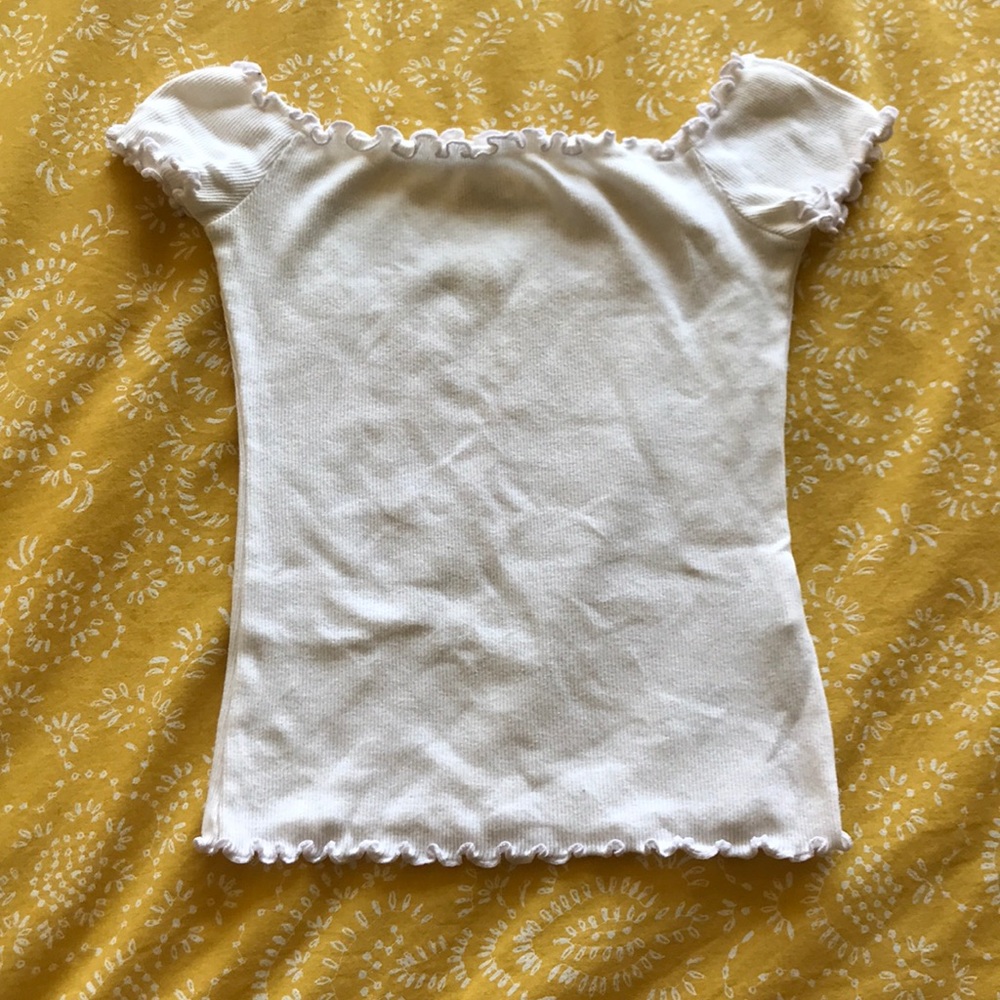White shirtsleeve top